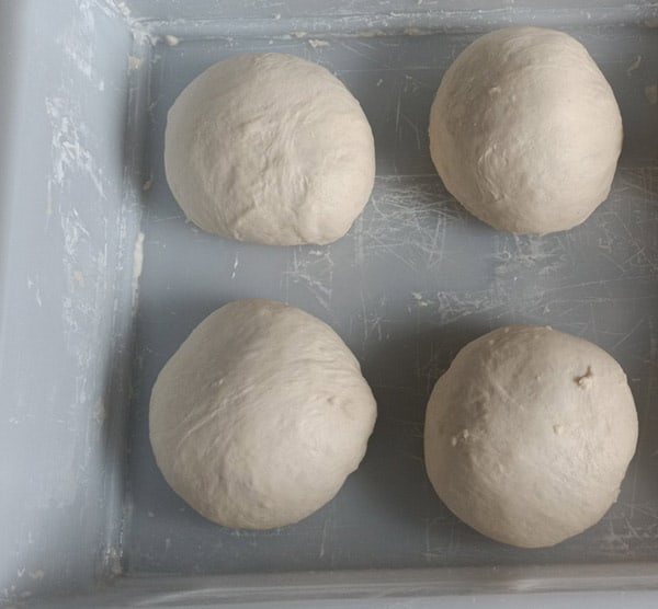 Proofing New York pizza dough