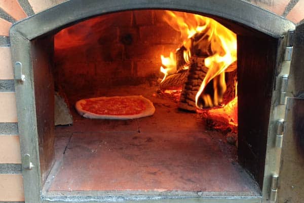 Large brick pizza oven